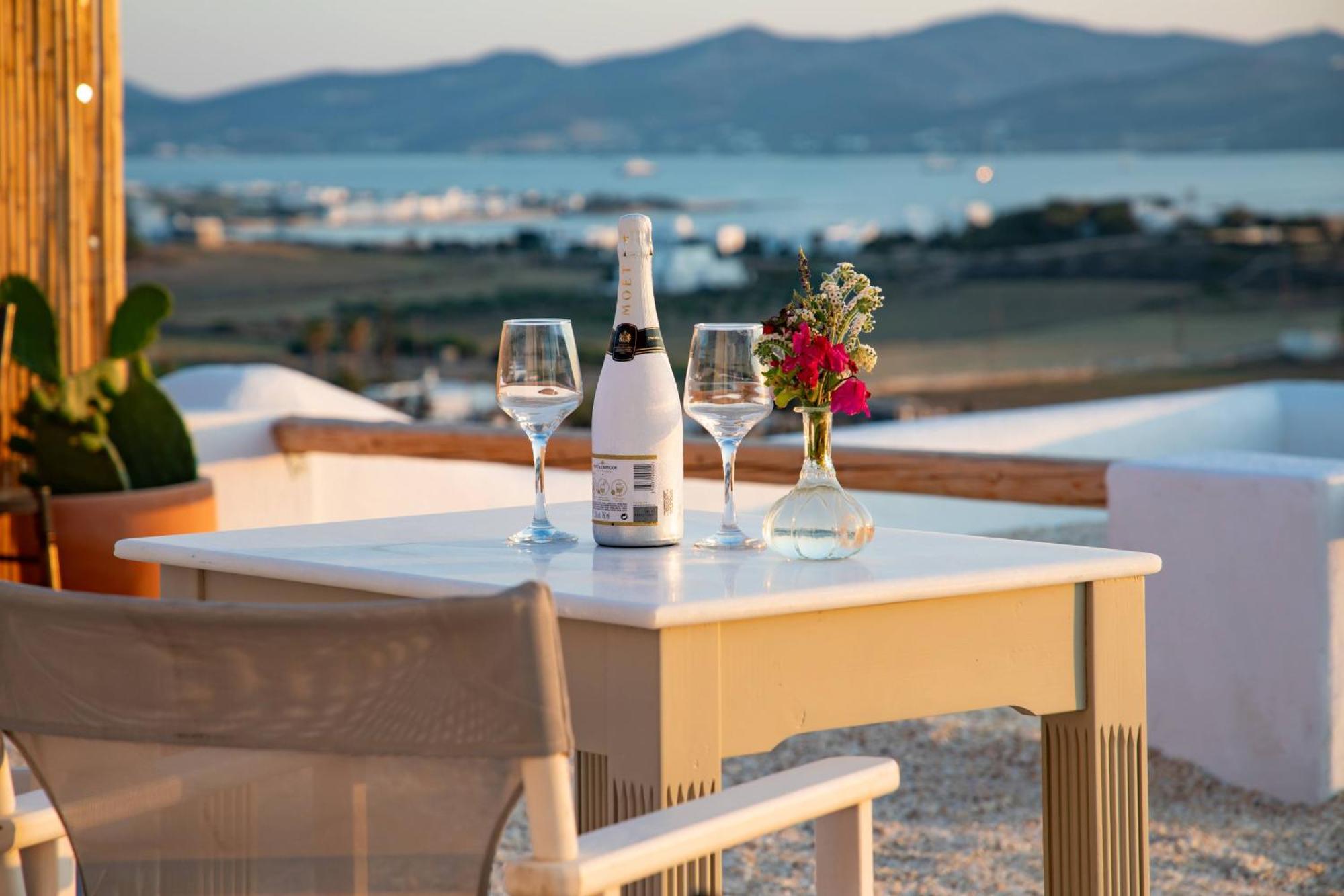 Anthemion Paros - Villas & Suites Ajía Iríni Páru Kültér fotó